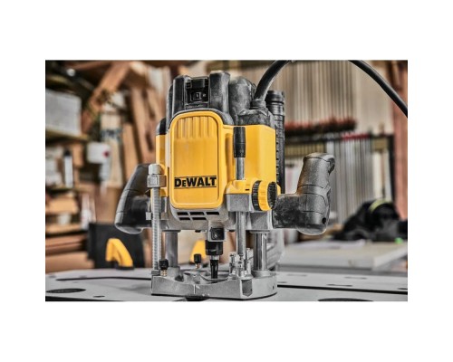 Фрезер DeWALT 2300 Вт, 9000 - 22000 об/хв, цанговий патрон 12 мм, 6.1 кг (DWE625)