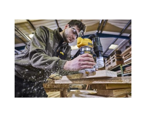 Фрезер DeWALT 900 Вт, 16000 - 27000 об/хв, цанга 8 мм, 4.4 кг (D26200)