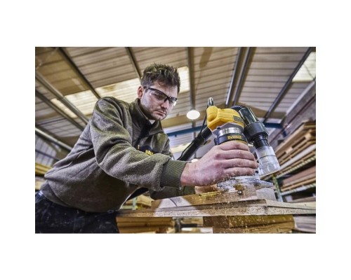 Фрезер DeWALT 900 Вт, 16000 - 27000 об/хв, цанга 8 мм, 4.4 кг (D26200)