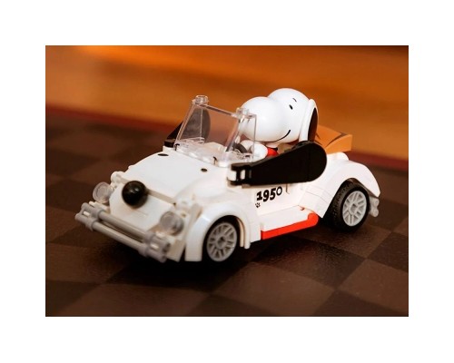 Конструктор Pantasy Snoopy - Roadster (86908)