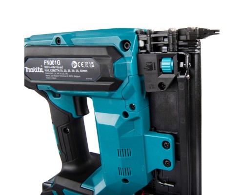 Цвяхозабивач Makita 40мм XGT, 40В (FN001GA201)