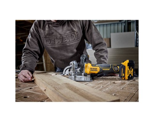 Фрезер DeWALT ламельний, XR Li-Ion 18 В, 8000 об/хв, фрези 102 мм, TSTAK (без АКБ та ЗП) (DCW682NT)