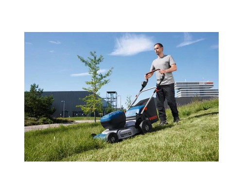Газонокосарка Bosch GRA 18V2-460 18V, 46см, 60л, 30-70мм, 23кг (без АКБ та ЗП) (0.600.8C8.000)