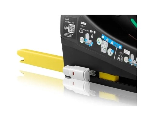 Автокрісло Lionelo Navy I-Size Black Red (LO-NAVY I-SIZE BLACK RED)