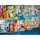 Конструктор LEGO Friends Хартлейк-Сіті. Квартири і крамниці (42670)