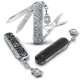 Ніж Victorinox Classic SD Brilliant Crystal + брелок-лого (0.6221.35)