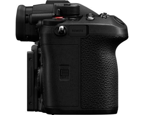 Цифровий фотоапарат Panasonic GH7 Body (DC-GH7E)