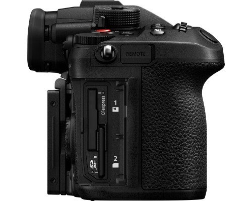 Цифровий фотоапарат Panasonic GH7 Body (DC-GH7E)