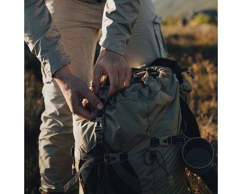 Рюкзак туристичний Naturehike NH70B070-B 70 л + 5 л світло-коричневий (6975641887461)