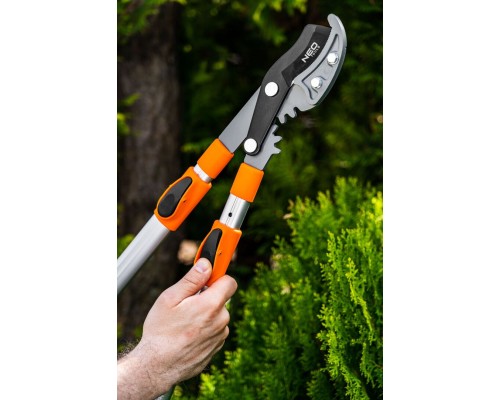 Секатор Neo Tools контактний, d різу 42мм, телескопічний 670-970мм, 1375г (15-254)