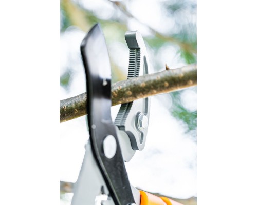 Секатор Neo Tools контактний, d різу 42мм, телескопічний 670-970мм, 1375г (15-254)