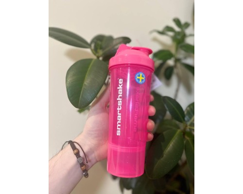 Шейкер спортивний SmartShake Slim 500ml Neon Pink (10253201) Шейкер спортивний SmartShake Slim 500ml Neon Pink (10253201)