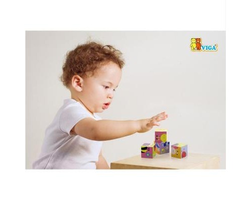Розвиваюча іграшка Viga Toys Пазл-кубики Ферма (50835)