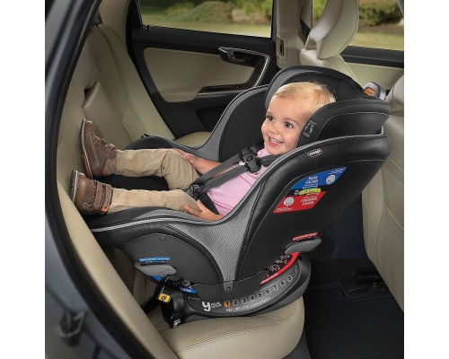 Автокрісло Chicco NextFit Zip Max Air Чорне із сірим (79671.46)