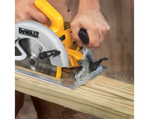 Дискова пила DeWALT 1600 Вт, диск 190х30 мм, 4.0 кг, кейс (DWE575K)