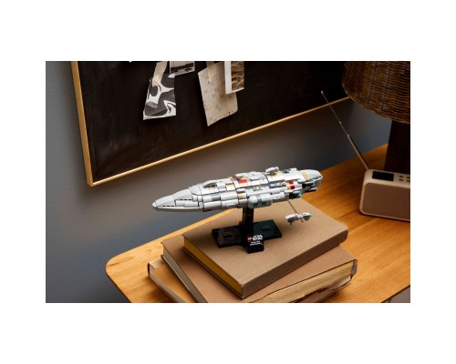 Конструктор LEGO Star Wars Зоряний крейсер Дім один (75405)