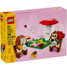 Конструктор LEGO Iconic Романтичний пікнік їжачків (40711)