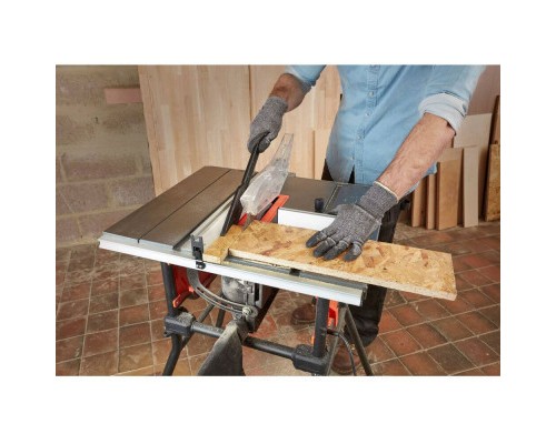 Циркулярна пила Black&Decker пильний, 1800 Вт, диск 254*30 мм, 4.800 об/мин,27,5 кг (BES720)