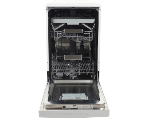 Посудомийна машина Indesit DSFO3T224C