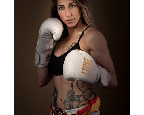 Боксерські рукавички Leone GN059W White/Gold 12 унцій (GN059W_White_12oz)