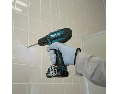 Шуруповерт Makita CXT Slider, 30 / 14Нм (без АКБ и БП) (HP331DZ)