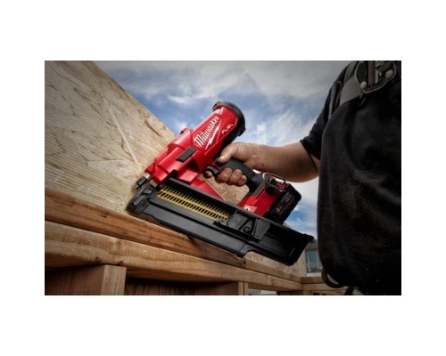 Цвяхозабивач Milwaukee M18 FFN21-0C, кейс (без АКБ та ЗП) (4933478993)