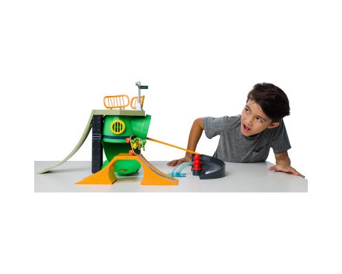 Ігровий набір Funrise TMNT Черепашки-ніндзя класичні Чумовий скейт-парк (71044)