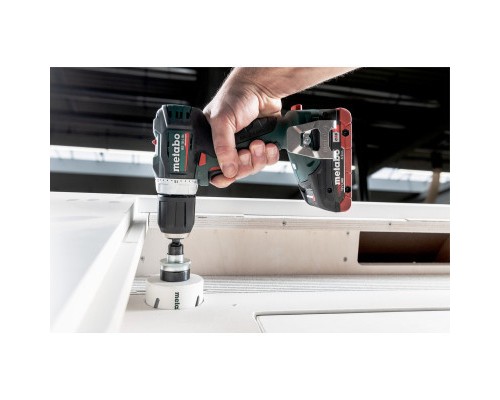 Шуруповерт Metabo BS 18 L BL 18В, 25-60Нм, 0-550·0-1850об/хв, 0.87кг (без АКБ та ЗП) (602326890)