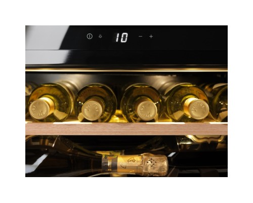 Холодильник Electrolux KBW5T