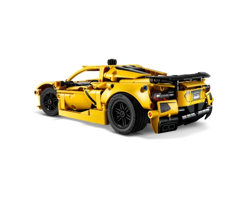 Конструктор LEGO Technic Chevrolet Corvette Stingray (42205)