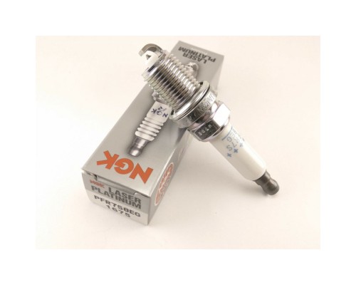 Свічка запалювання NGK 1675 PFR7S8EG