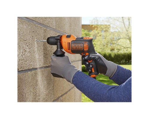 Дриль Black&Decker BEH710