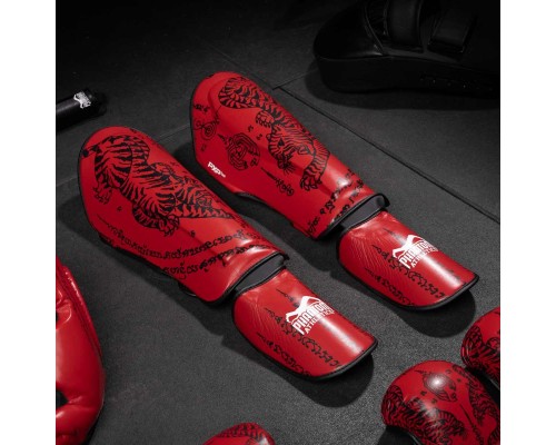 Захист гомілки і стопи Phantom Muay Thai Red S/M (PHSG2678-SM)