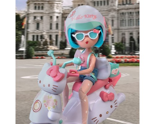 Лялька 4SF Manga Dolls Hello Kitty Красуня Пінк на скутері (HKTF3000)