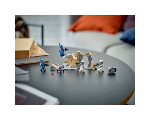 Конструктор LEGO Star Wars Бойовий комплект Засідка на Мандалорі (75373)