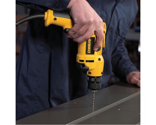 Дриль DeWALT DWD112S