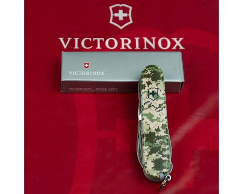 Ніж Victorinox Climber Army Піксель (1.3703.3_W3940p)