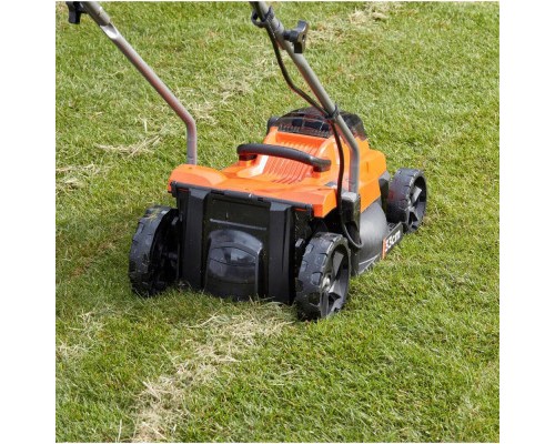 Газонокосарка Black&Decker акумуляторна 18 В, 4.0 Ач, 32 см, 2 АКБ та ЗП (BCMW33184L2)