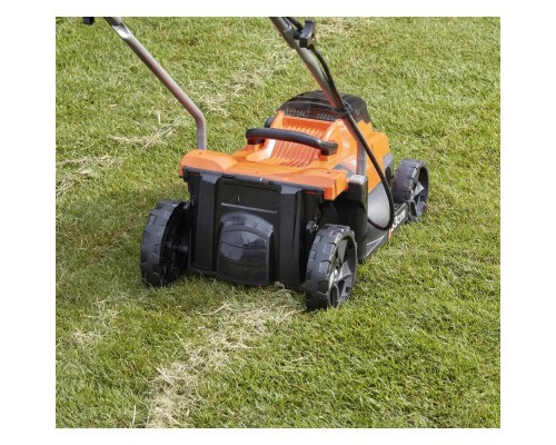 Газонокосарка Black&Decker акумуляторна 36 В, 2.5 Ач, 32 см, 1 АКБ та ЗП (BCMW3336L1) Газонокосарка Black&Decker акумуляторна 36 В, 2.5 Ач, 32 см, 1 АКБ та ЗП (BCMW3336L1)