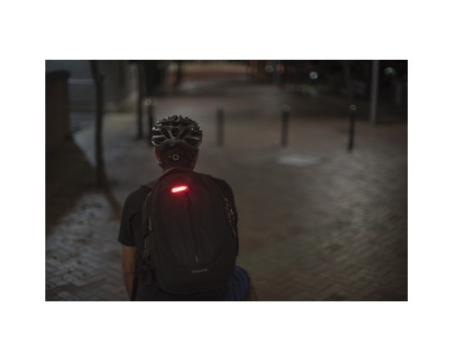 Задня велофара Knog Plus Rear 20 Lumens Translucent (12143)