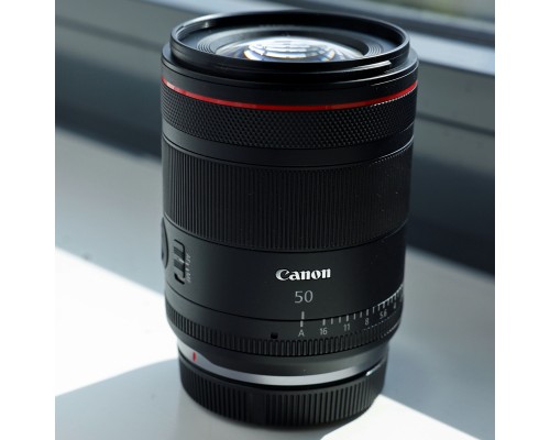 Об'єктив Canon RF 50mm f/1.4 L VCM (6908C005)