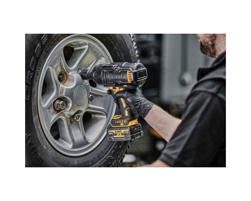 Гайковерт DeWALT 18 В XR Li-lon 2x5Ah, 1396 Нм (DCF900P2G)