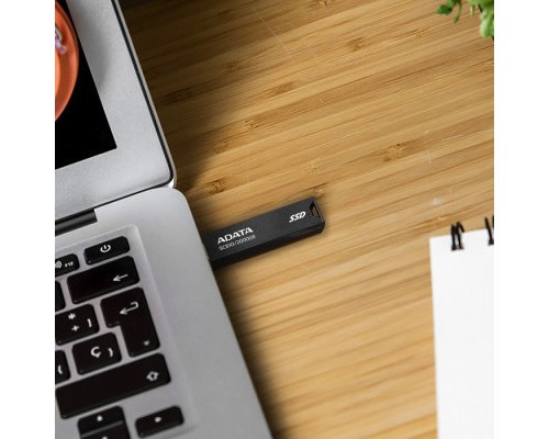 Накопичувач SSD USB 3.2 2TB SD610 ADATA (SC610-2000G-CBK/RD)