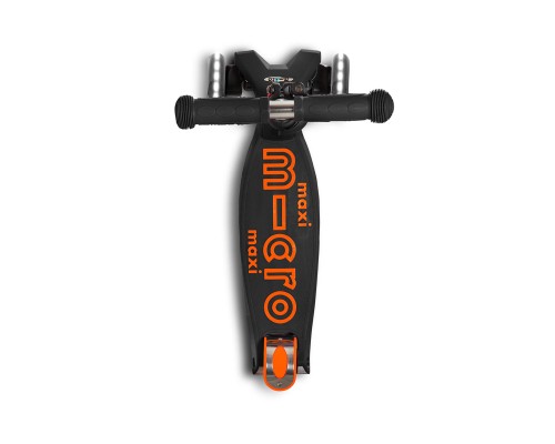 Самокат Micro Maxi Deluxe black/orange LED (MMD143)