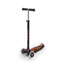Самокат Micro Maxi Deluxe black/orange LED (MMD143)