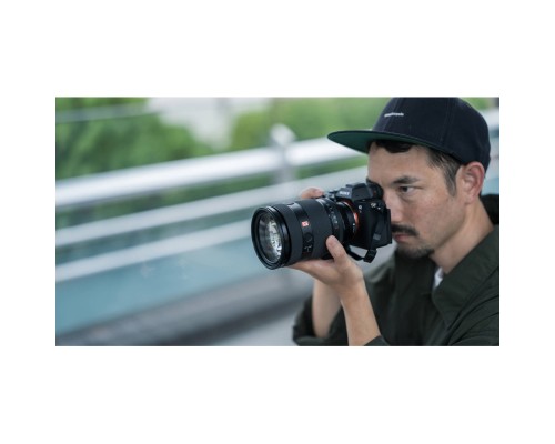 Об'єктив Sony 28-70mm f/2.0 GM for NEX FF (SEL2870GM.SYX)
