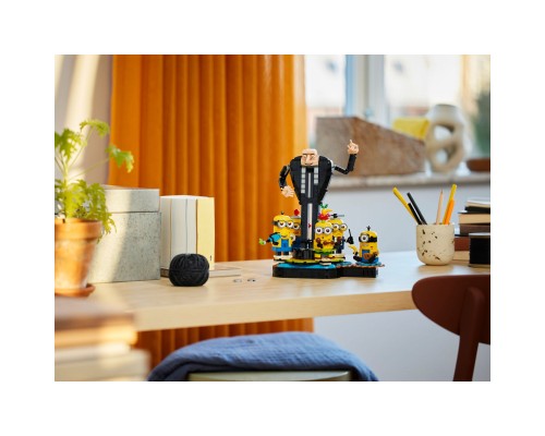 Конструктор LEGO Нікчемний я 4 Гру й посіпаки з кубиків 839 деталей (75582)