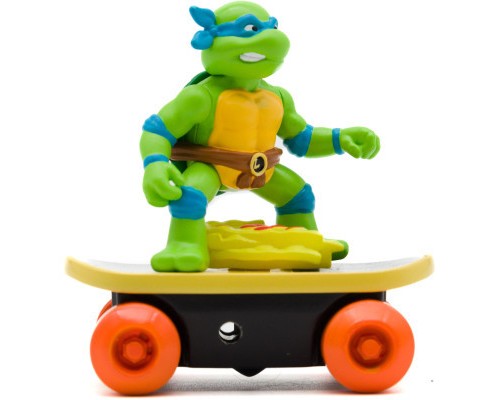 Ігровий набір Funrise TMNT Черепашки-ніндзя класичні Скейтбордист з лаунчером Леонардо (71040)