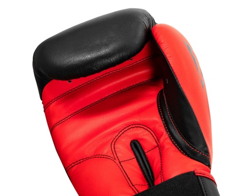 Боксерські рукавички Title Boxing Dynamic Strike Black/Red 14 oz (XDBG 14 BK/RD)