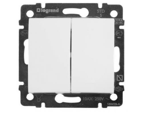 Вимикач LEGRAND Valena Classic (774408)